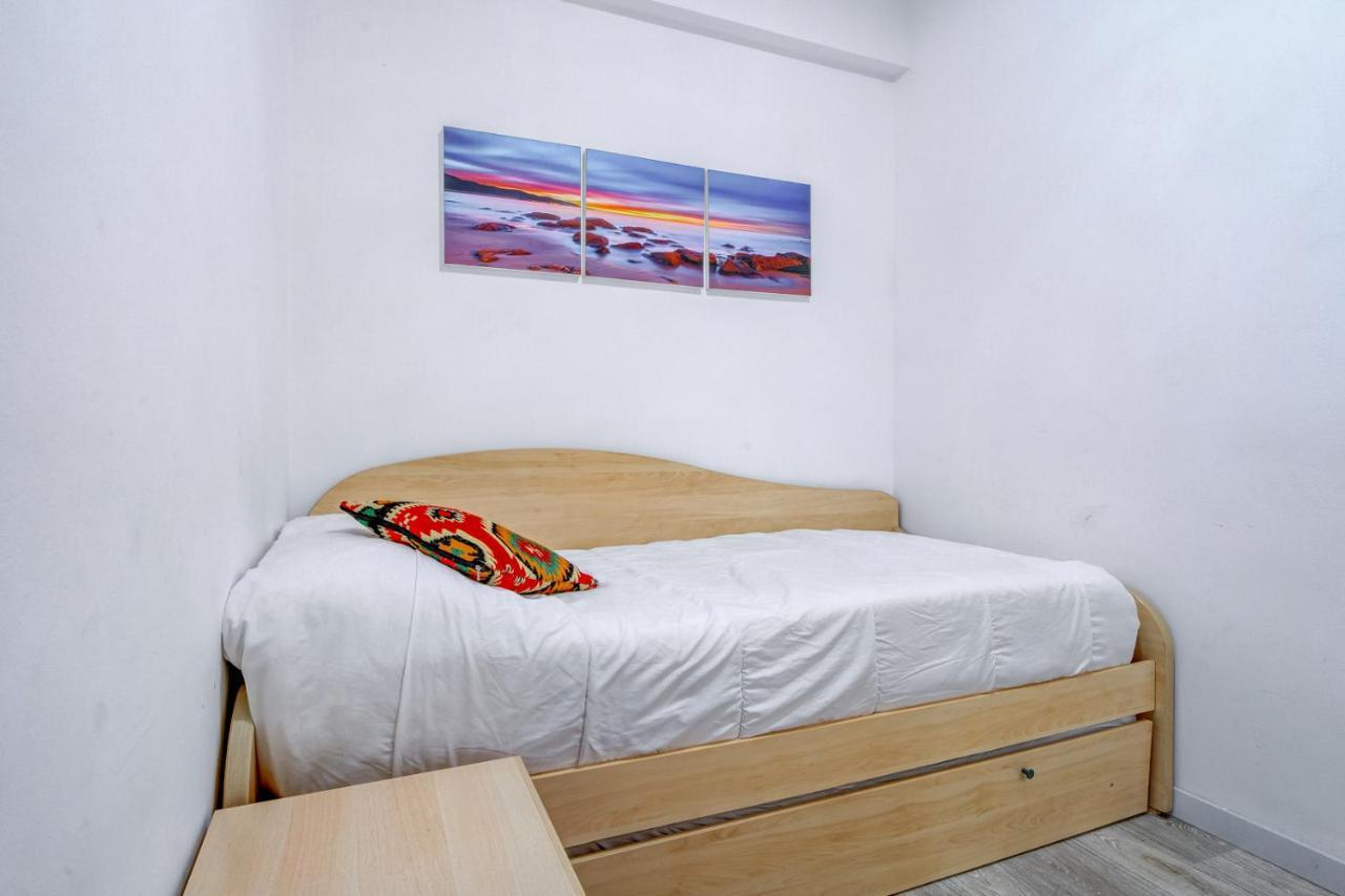 Precioso Apartamento Cercano Al Mar, Parking, 4 Pax Хондаррибиа Экстерьер фото