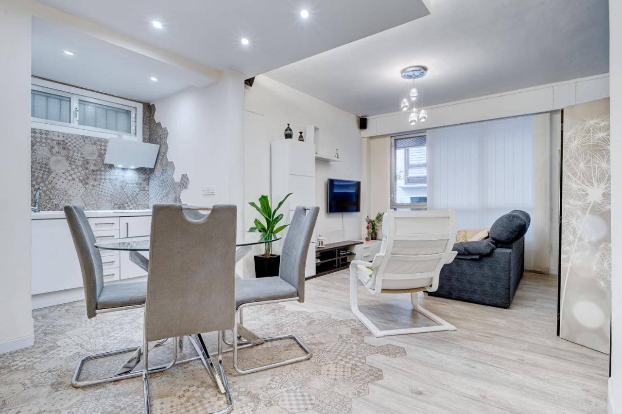 Precioso Apartamento Cercano Al Mar, Parking, 4 Pax Хондаррибиа Экстерьер фото