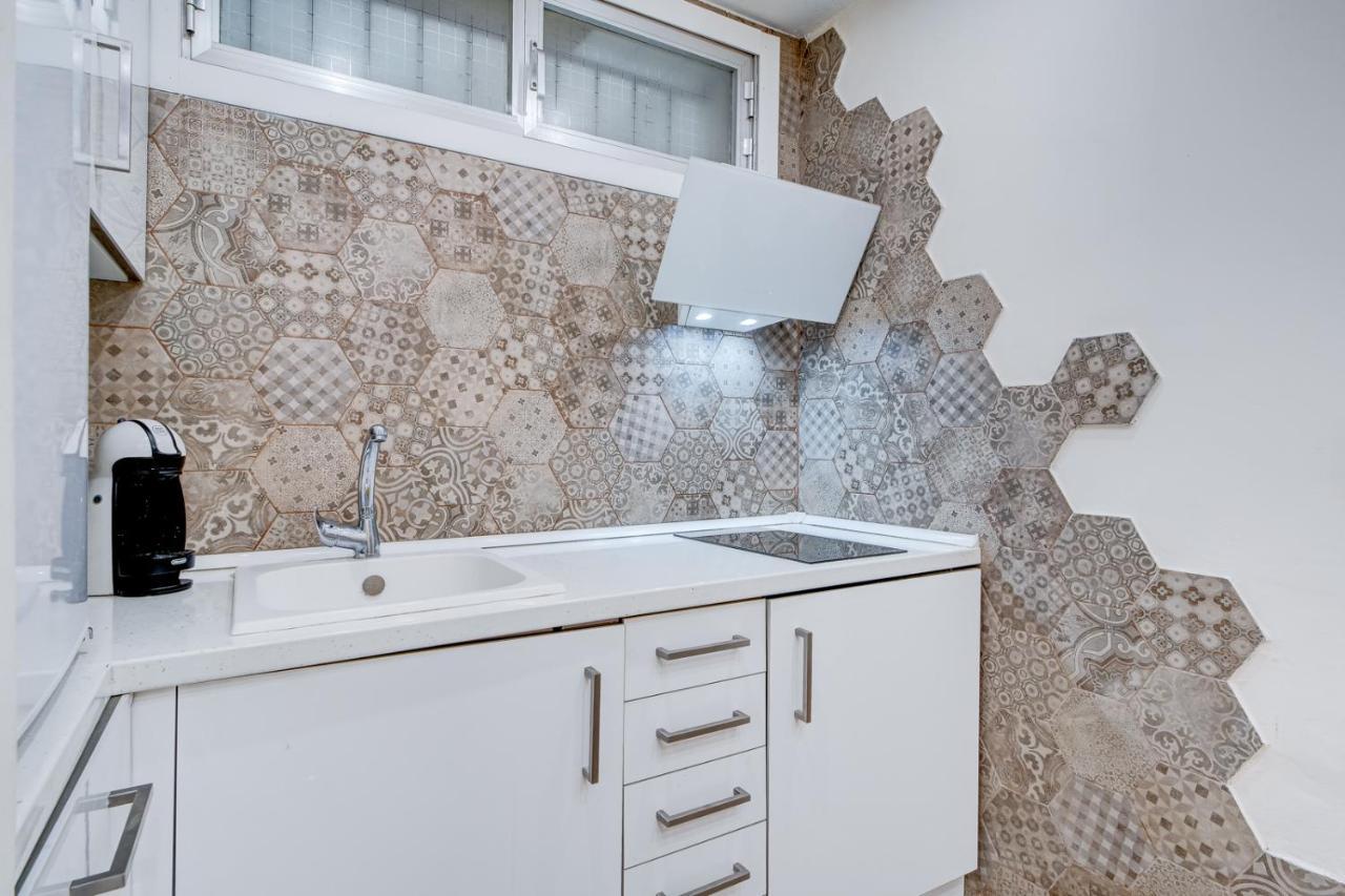 Precioso Apartamento Cercano Al Mar, Parking, 4 Pax Хондаррибиа Экстерьер фото